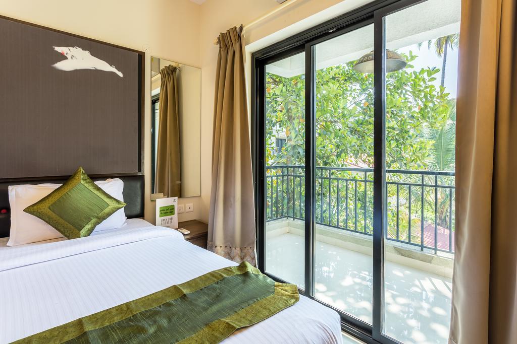 Treebo Trend Zeebo Suites Arpora Exterior photo